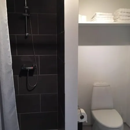 Ammitsbol C شقة فايل